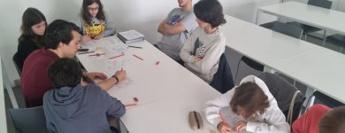 Workshops Roblox e Mangá animam crianças no atmosfera m Porto