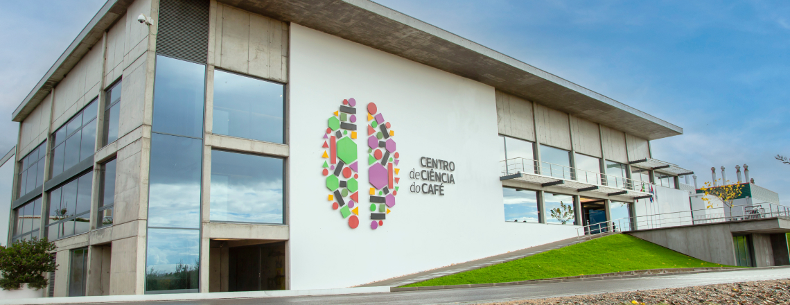 Visita guiada e workshop | Centro de Ciência do Café experiência mgam