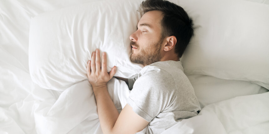 Sono: o que deve saber para dormir (e de preferência bem)