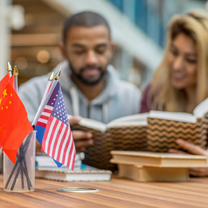 Escola Universal de Línguas