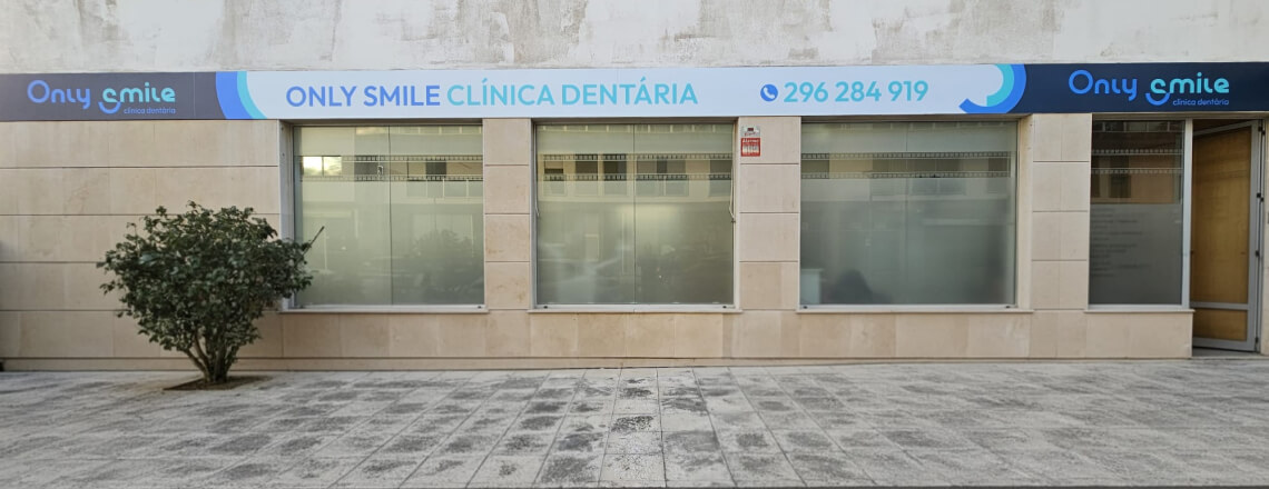 Only Smile Clínica Dentária